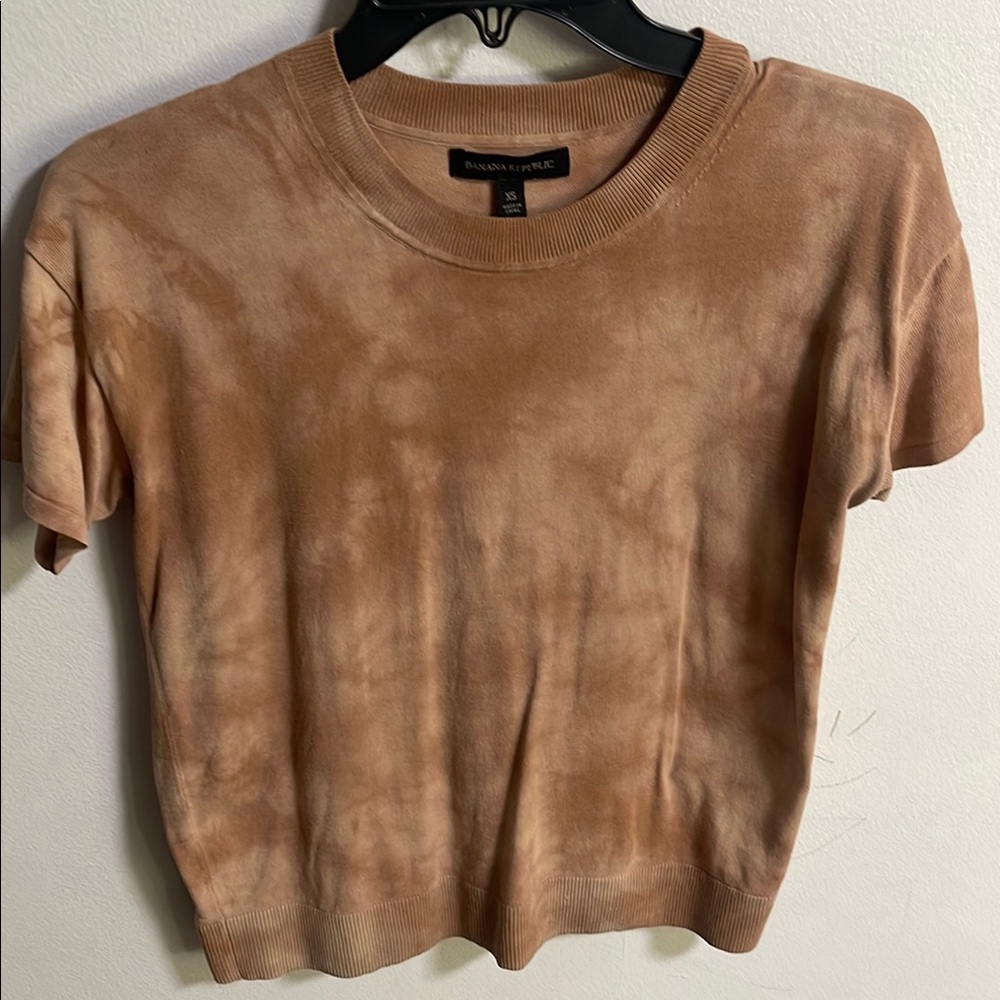 Banana Republic Women's Tan Tie-Dye Top